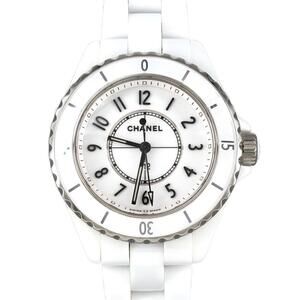 Chanel J12 33mm Ceramic Watch H5698 Quartz Movement